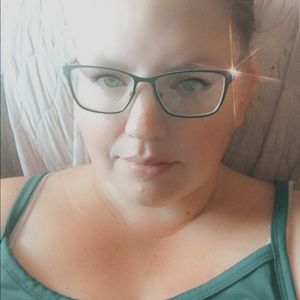 Meet your Posher, Rhoda